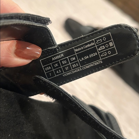 Vionic Women's Amber  Sandal Size 7 - Picture 7 of 8